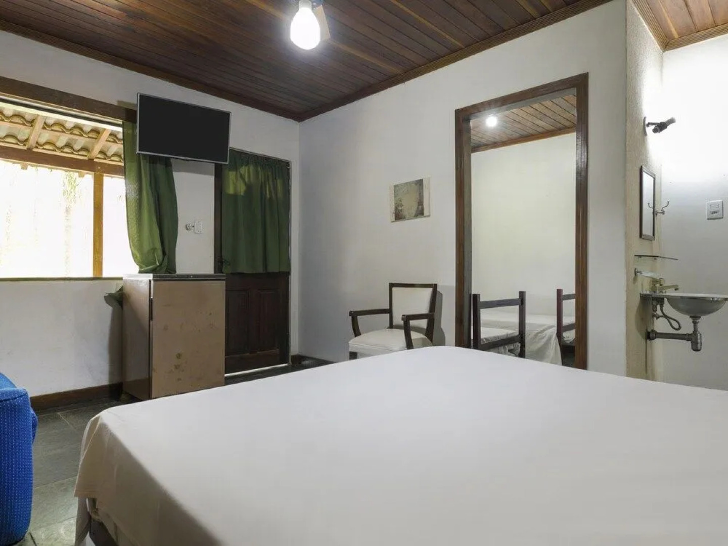 OYO Pousada Santa Serra