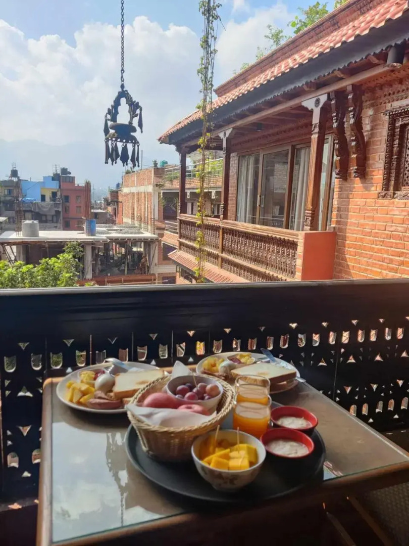 Nag Pukhu Guest House