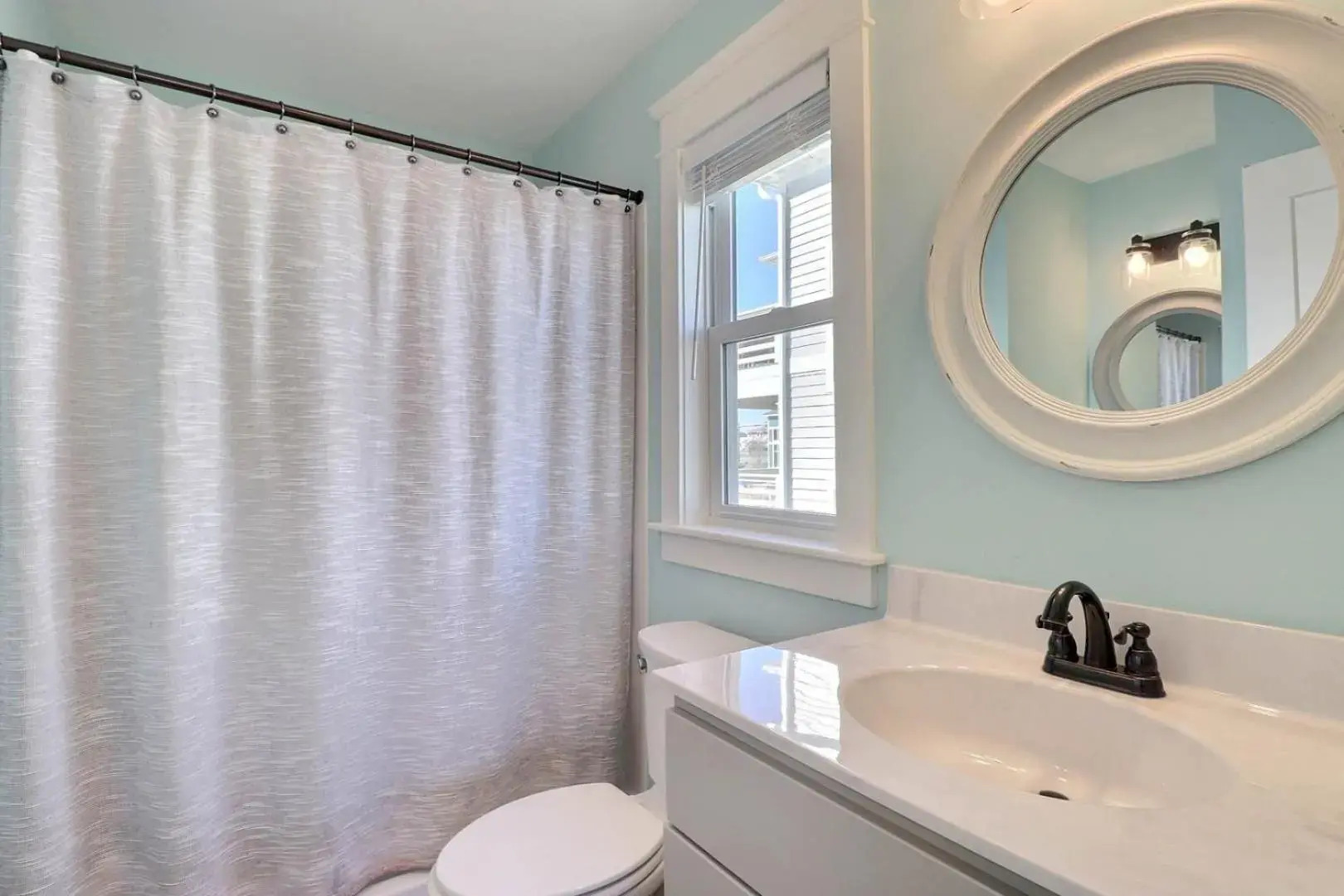 4057 - Fairways & Seaspray