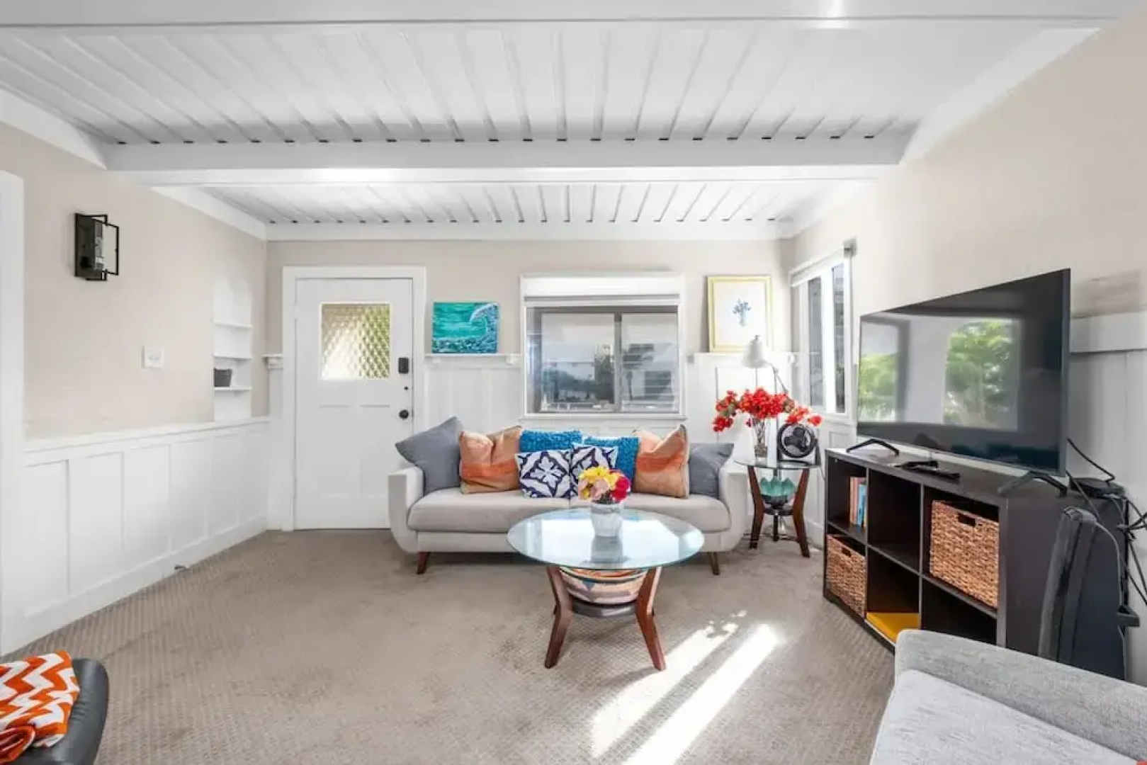 Beachside Bungalow 5 Minute Walk From the Shore