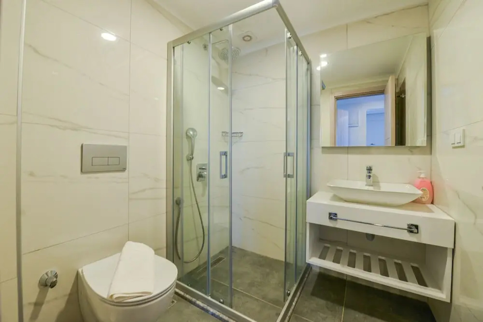 Milkyway Apart & Hotels