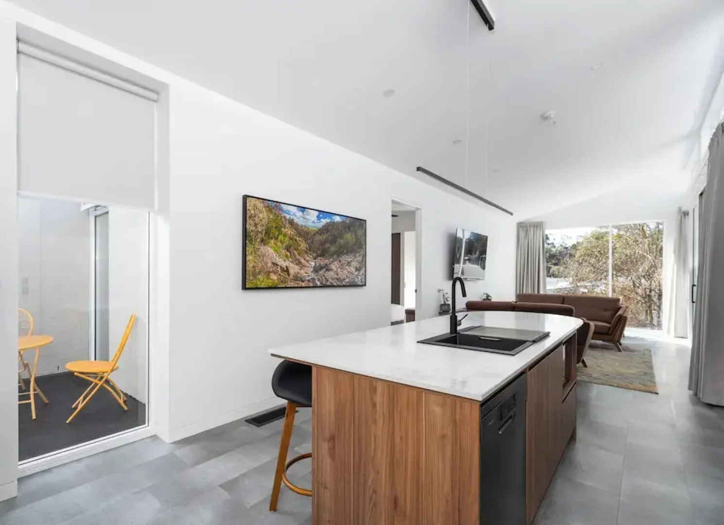 Clare Hillside Apartments