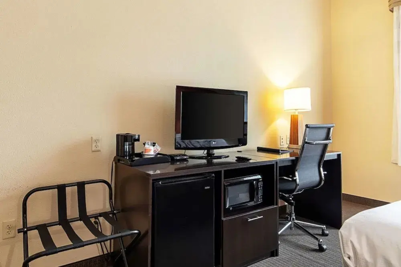 Sleep Inn & Suites