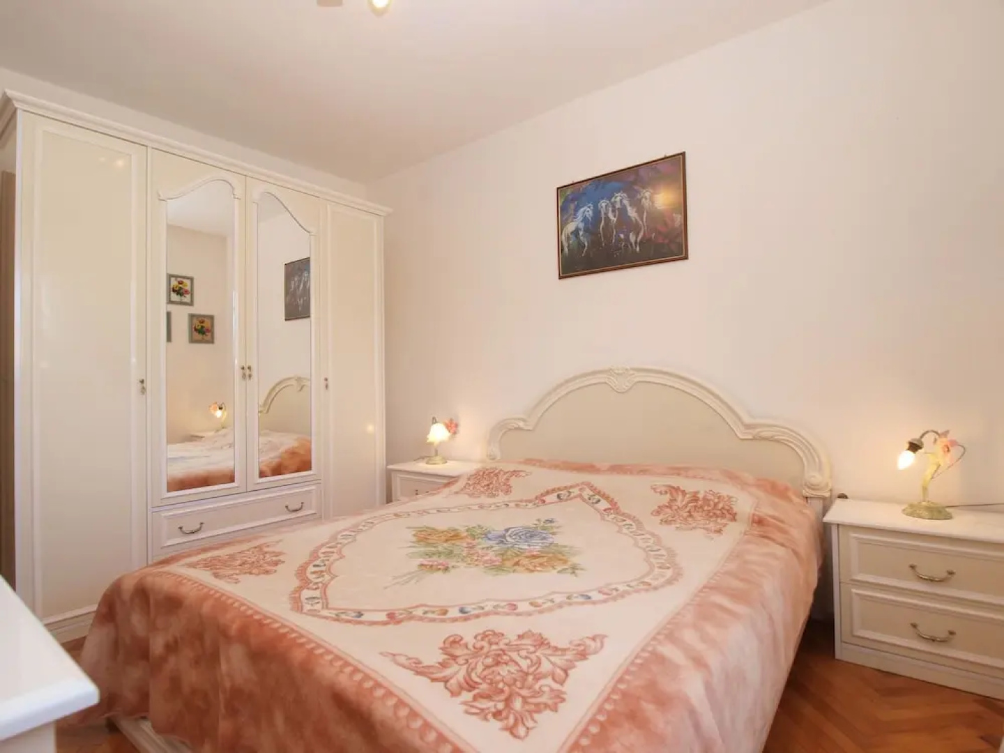 Apartment 1437