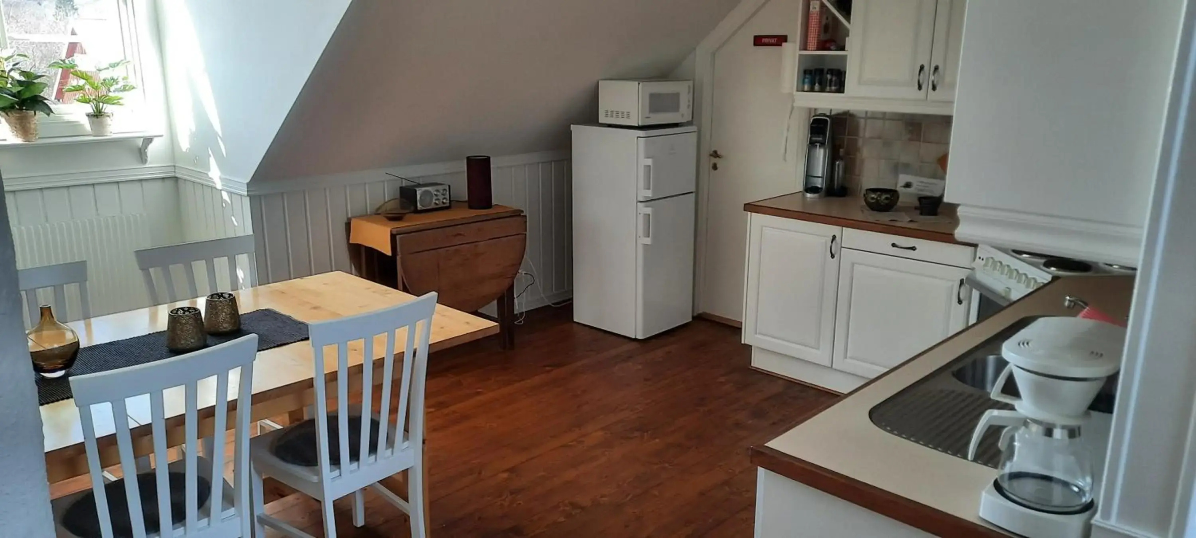 Gallared 710 - Bed And Kitchen