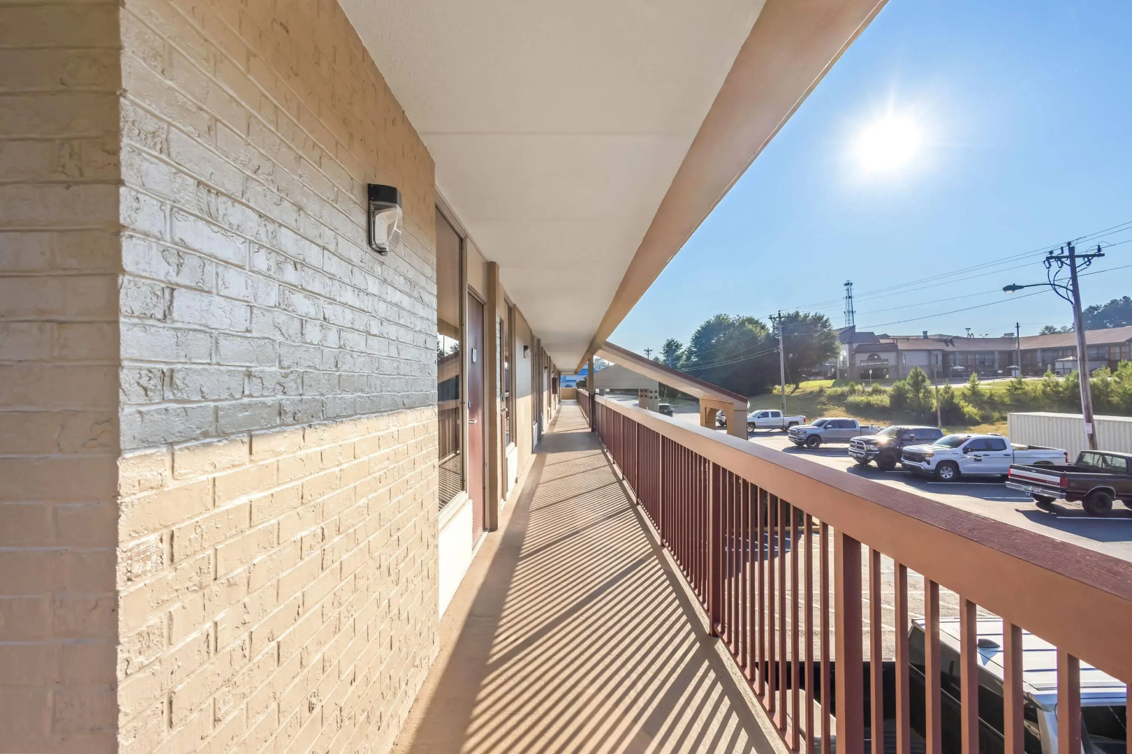 Super 8 by Wyndham Commerce