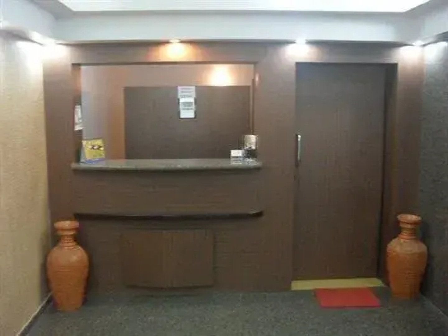 OYO 19672 Hotel Century Executive