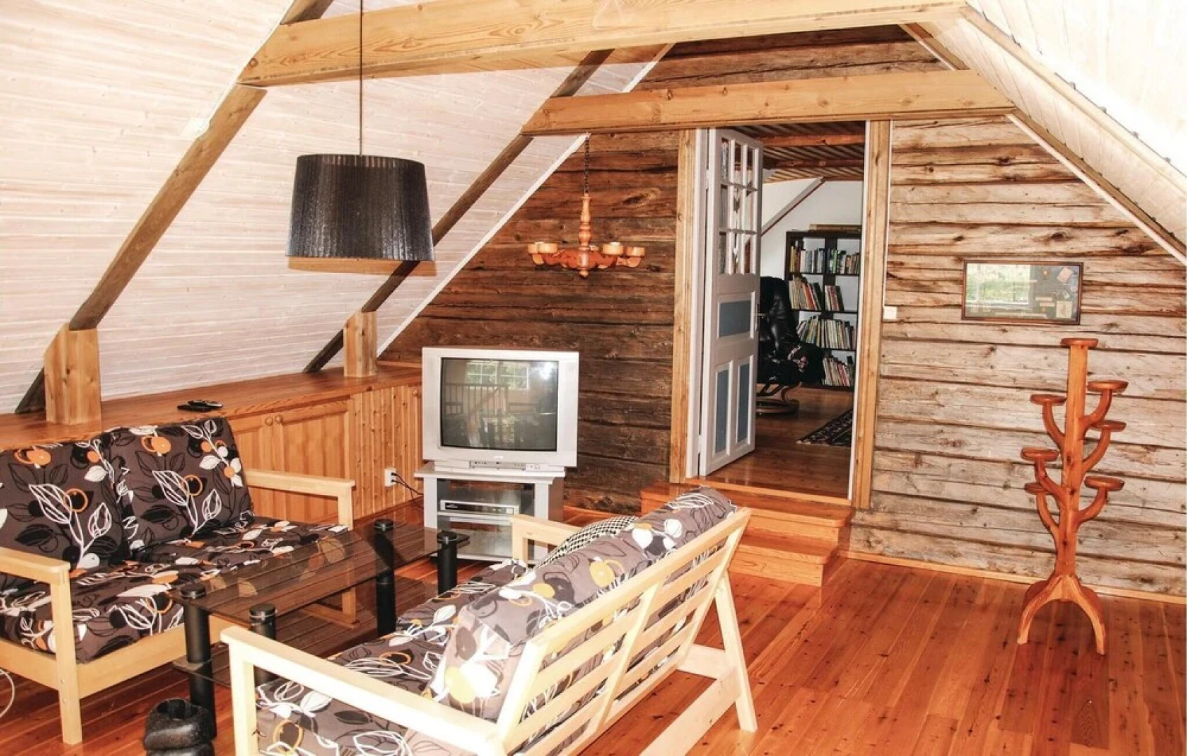 Awesome Home in Vena With 4 Bedrooms, Sauna and Wifi