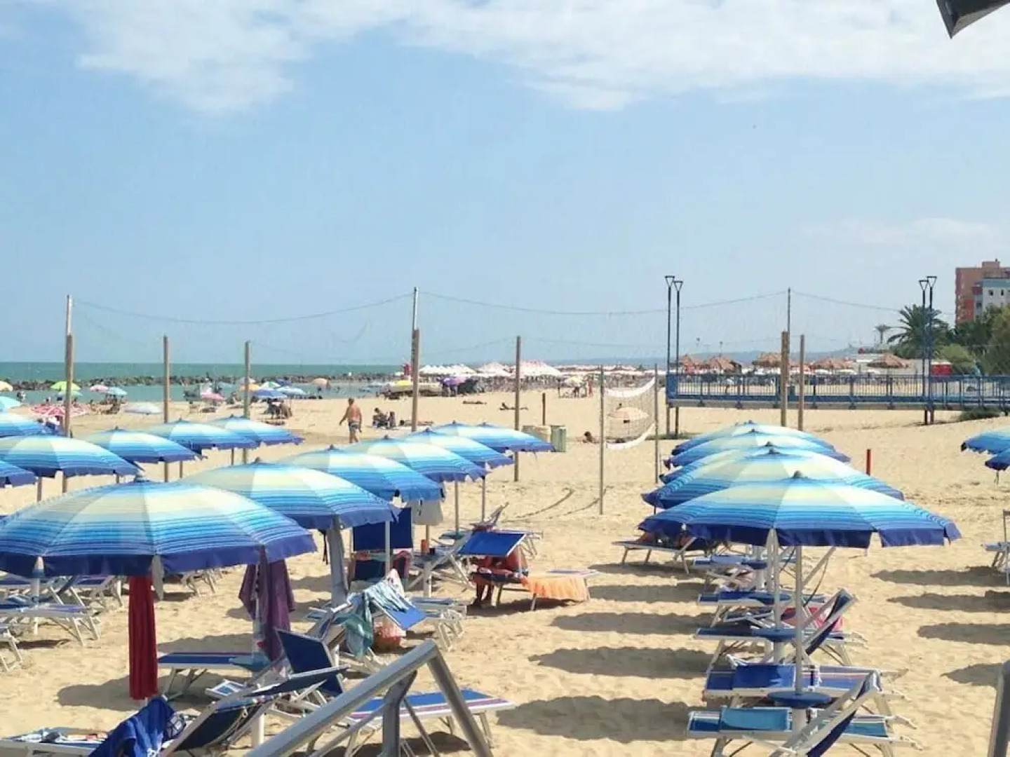 Lovely Spacious Apartment Loreto Aprutino