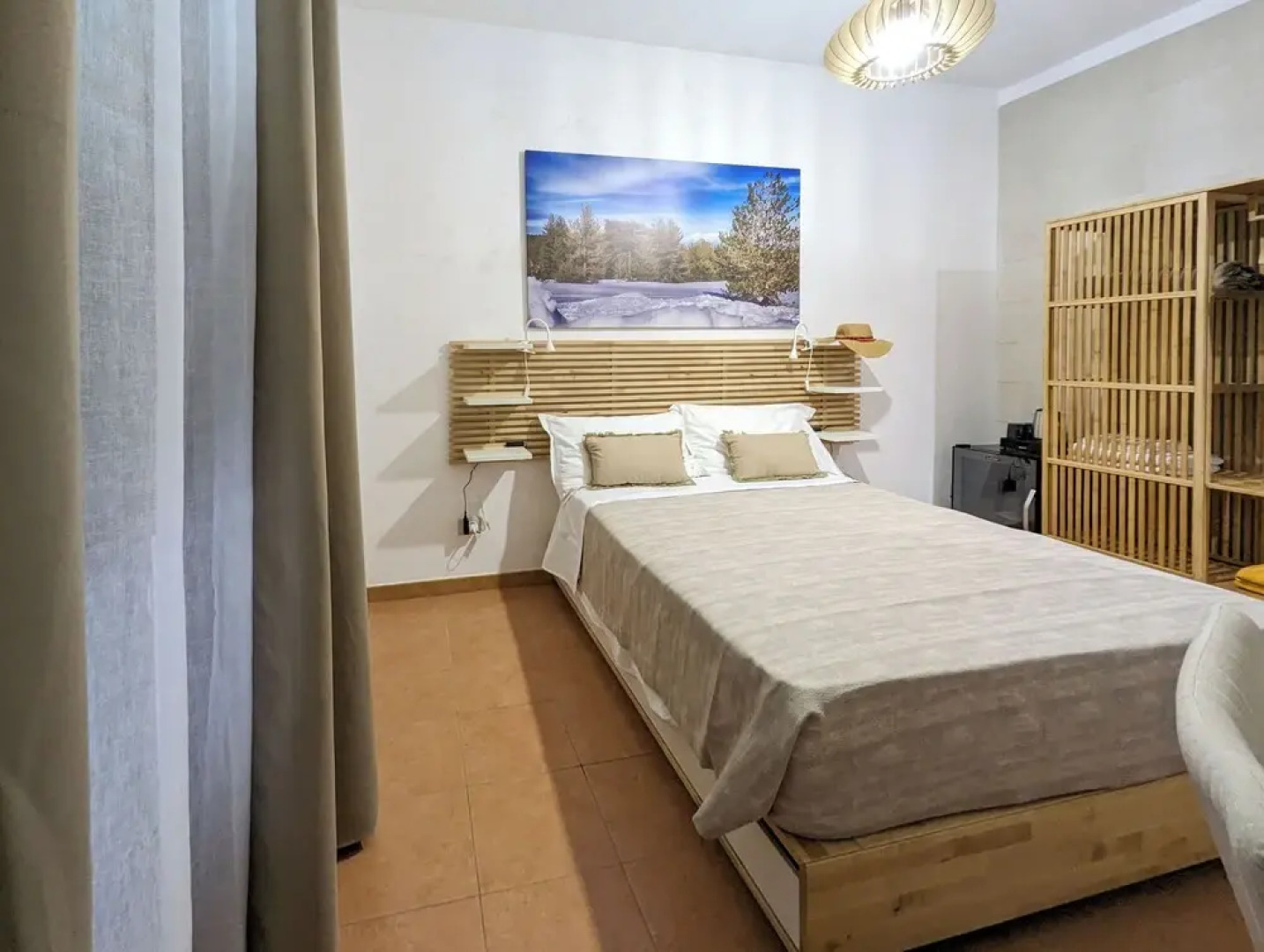 Etna Sunshine Rent Rooms