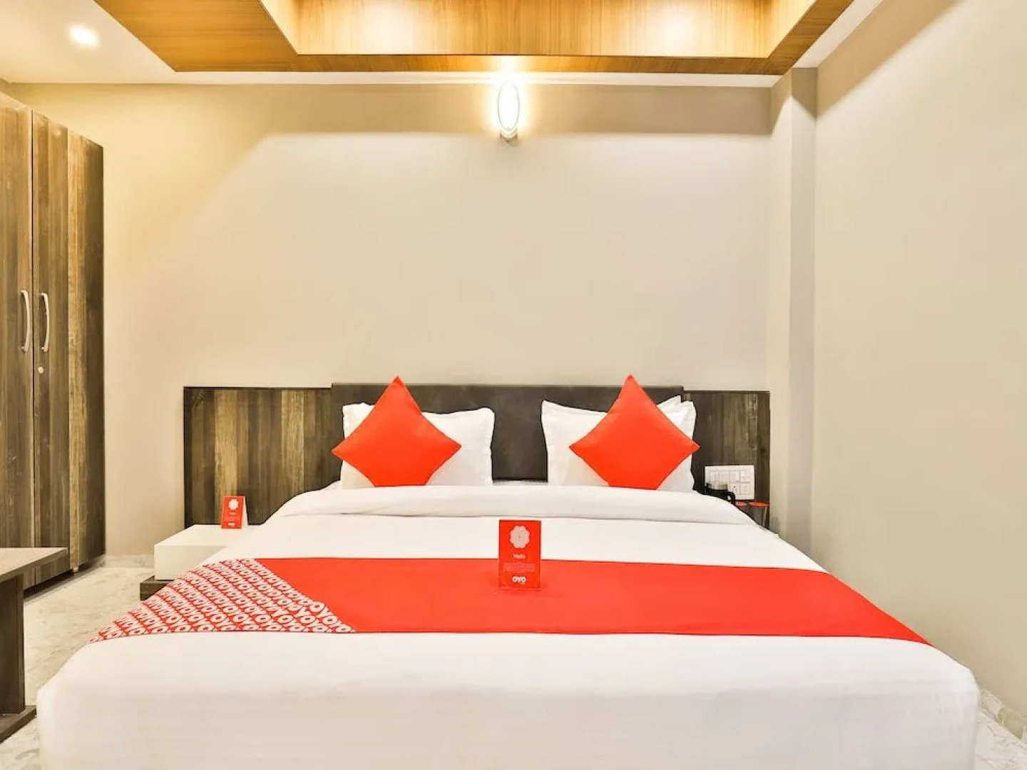 OYO 10962 Hotel Om Balaji