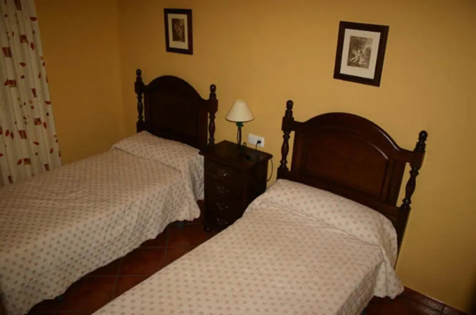 Villa in Villanueva de la Concepcion - 100223