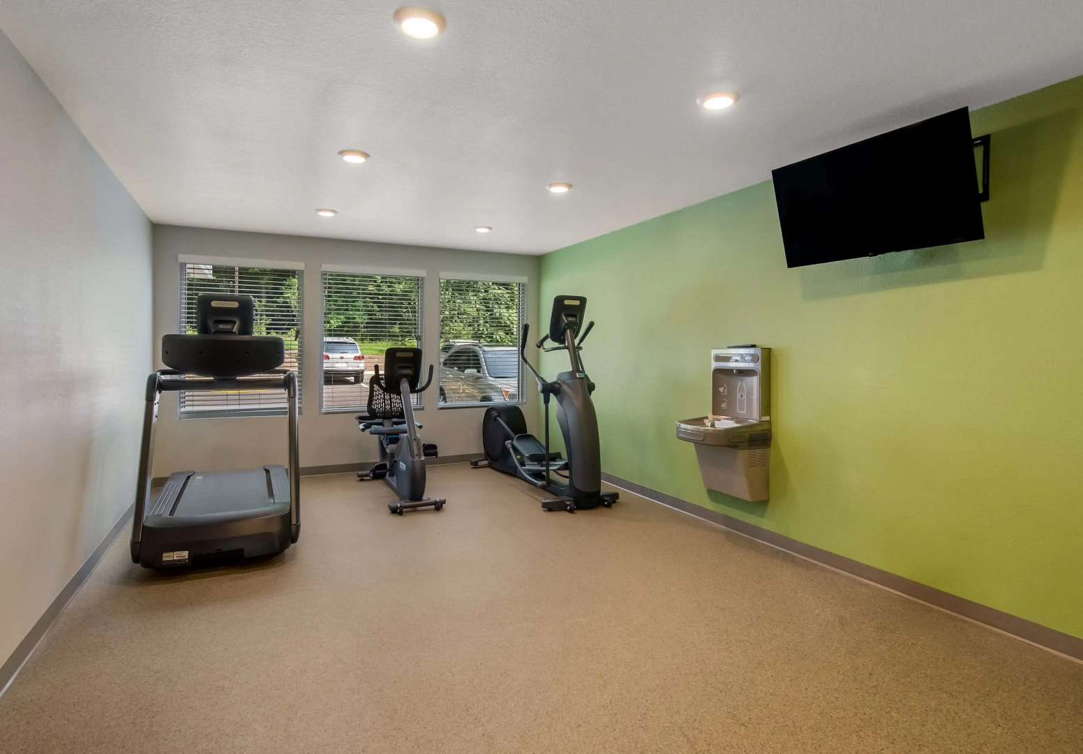 WoodSpring Suites Roanoke