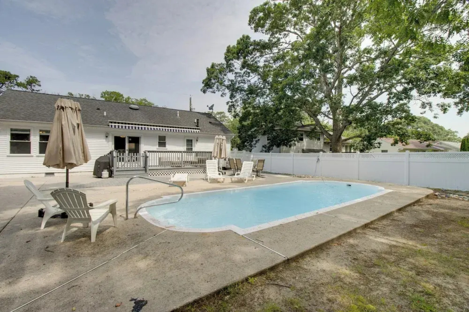 Charming Somers Point House w/ Private Pool!