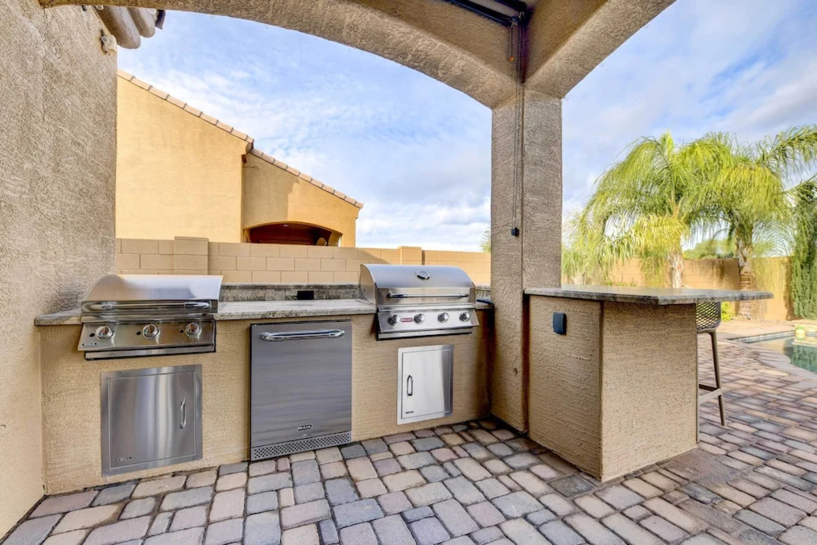 Pool, BBQ & Bar: Family Home in Queen Creek
