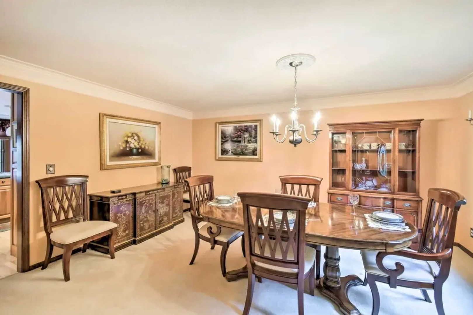 Hoodsport Home on 7 Wooded Acres w/ Hot Tub!