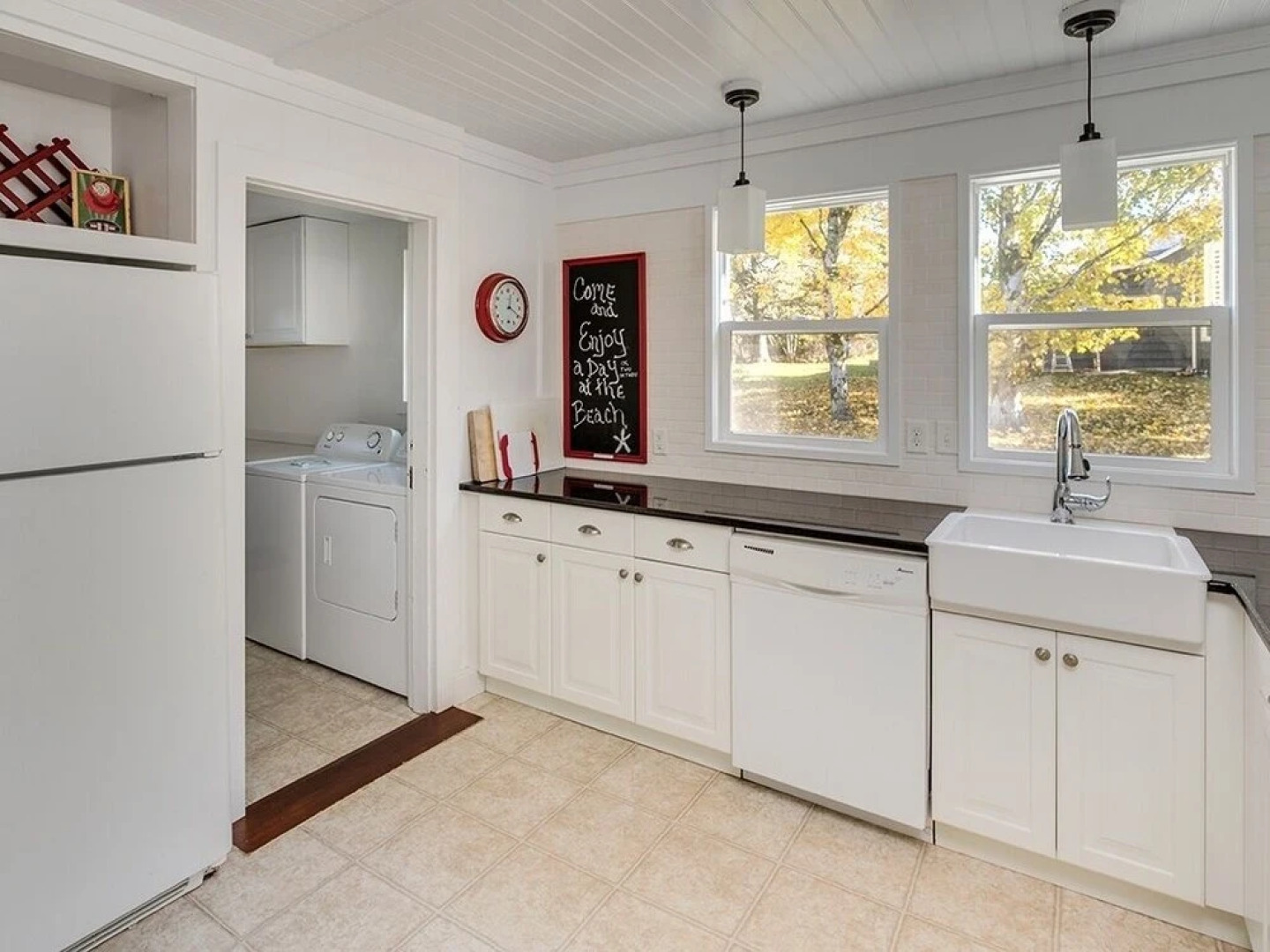 Tarry By The Sea 4 Bedroom Home