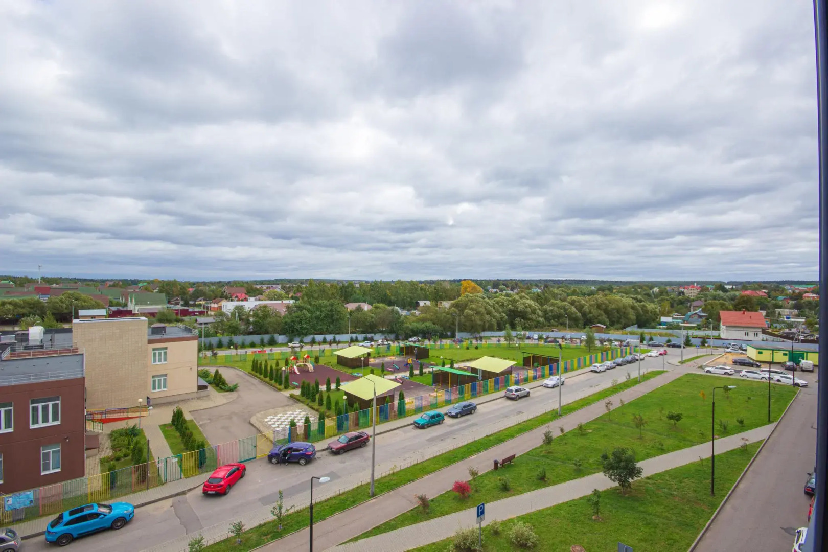 Апартаменты на улице Ясная 7-127