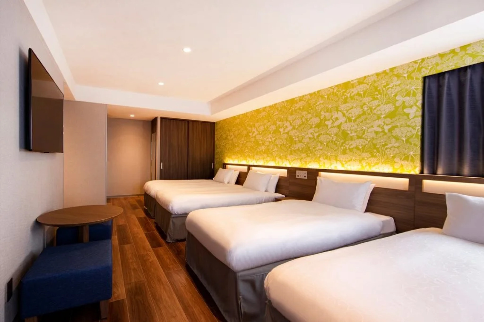 karaksa hotel grande Shin-Osaka Tower