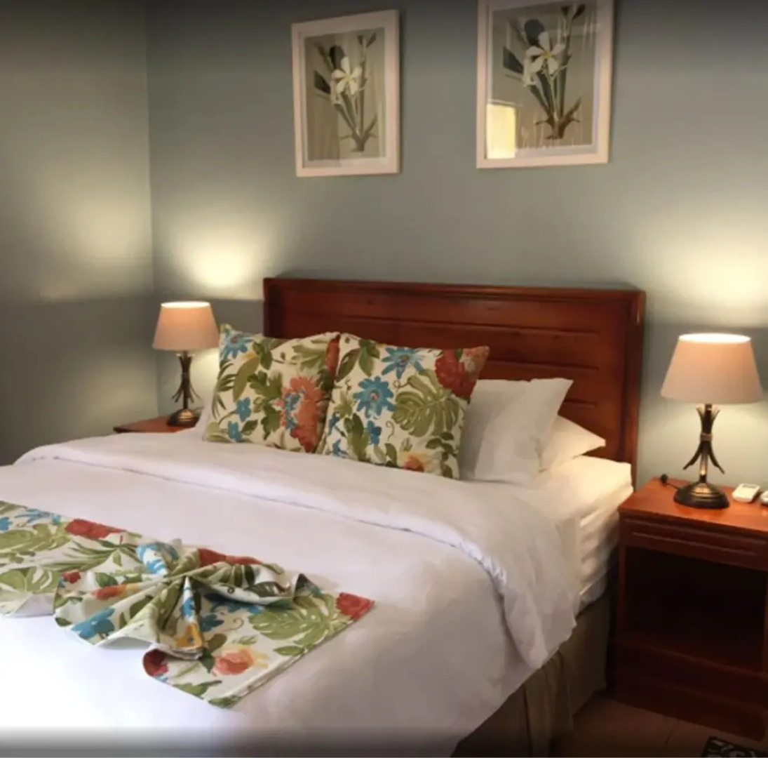 Espadilla Gardens Hotel