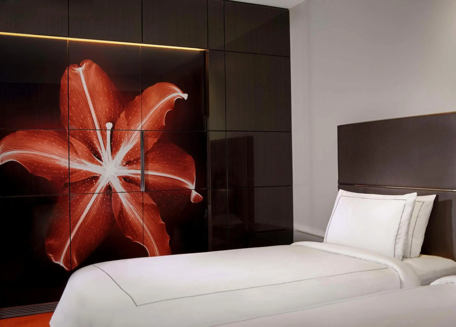 Staybridge Suites London - Vauxhall by IHG