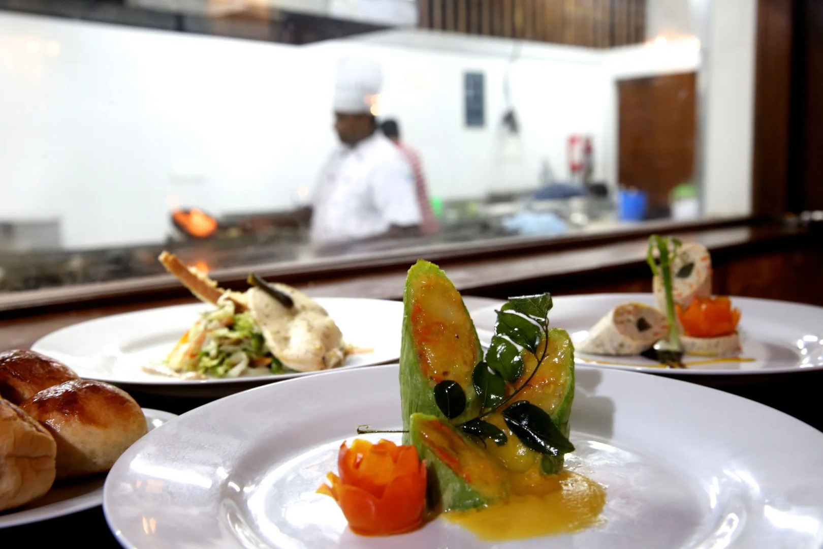 Whispering Palms Hotel