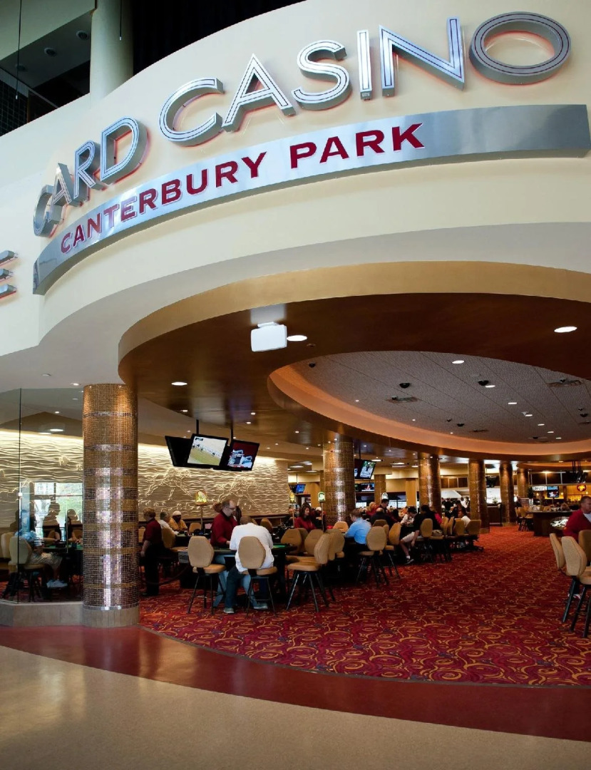 Holiday Inn Express Hotel & Suites Chanhassen by IHG