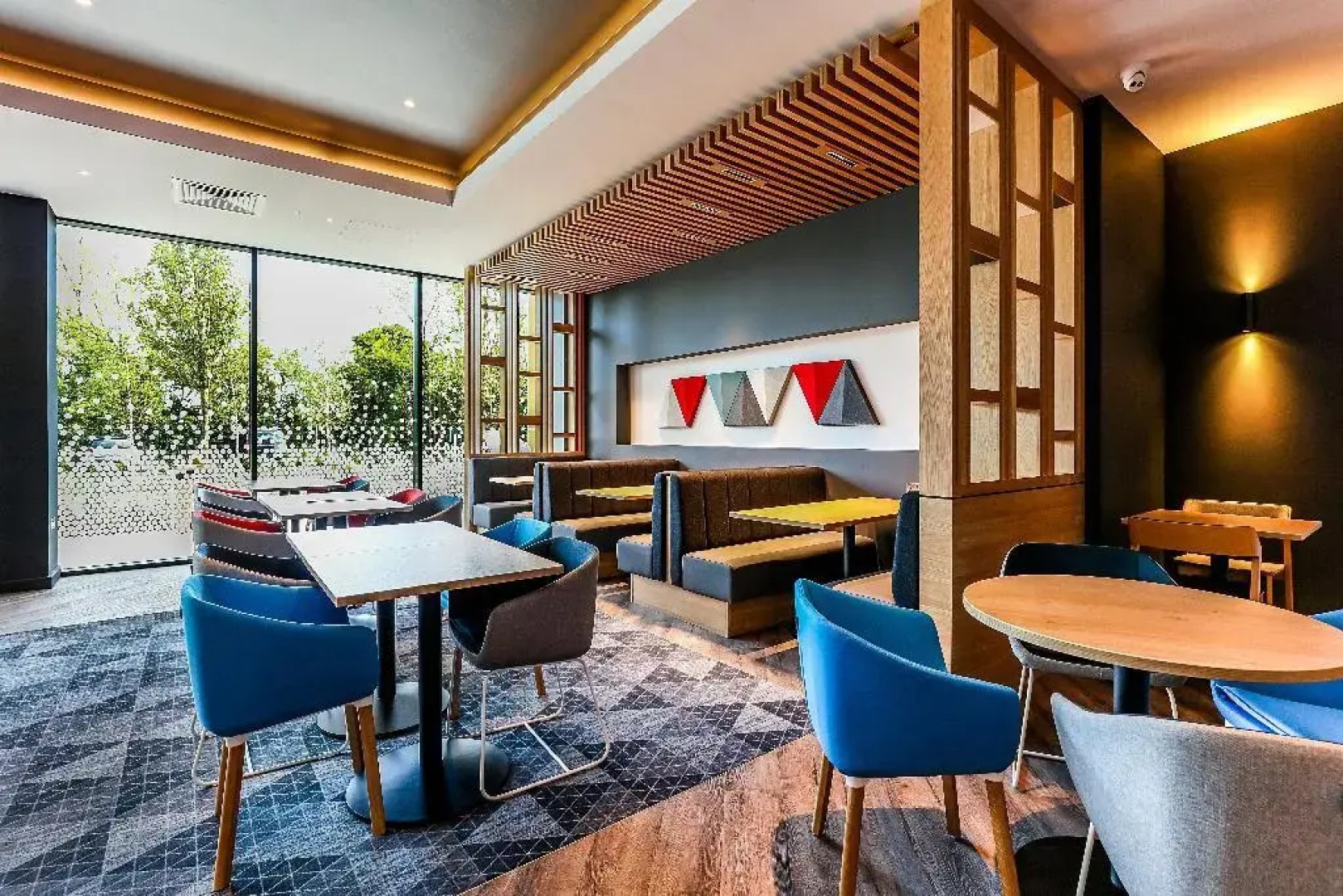 Holiday Inn Express Bicester by IHG