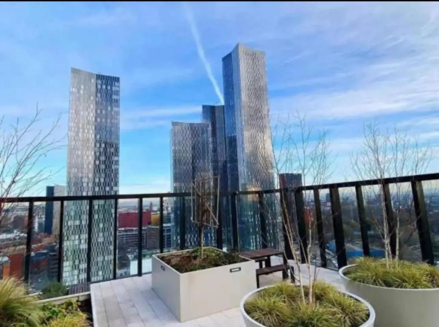 Brand New Luxury Manchester City Centre 2 Bed Apartment Skyline Views