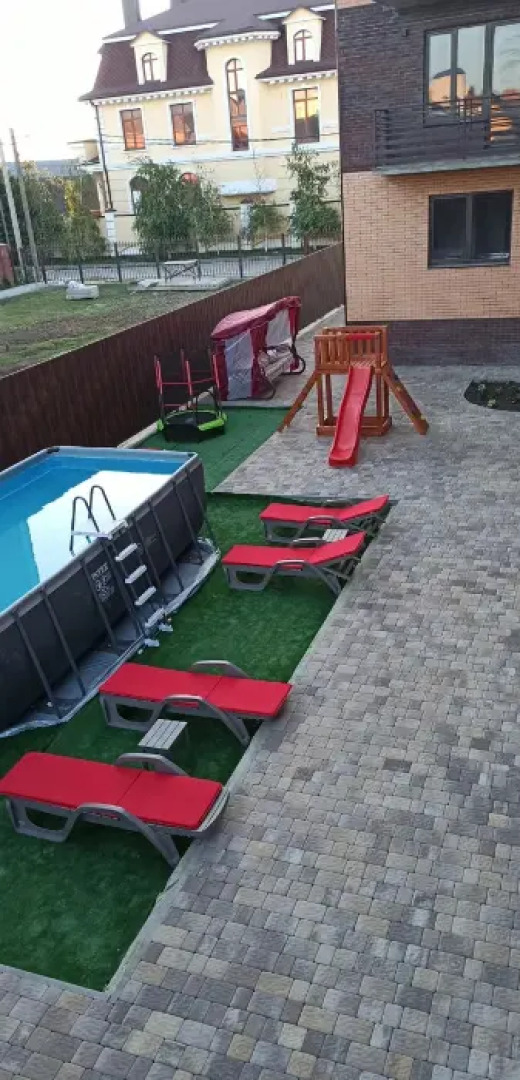 House 9 (Хаус 9)