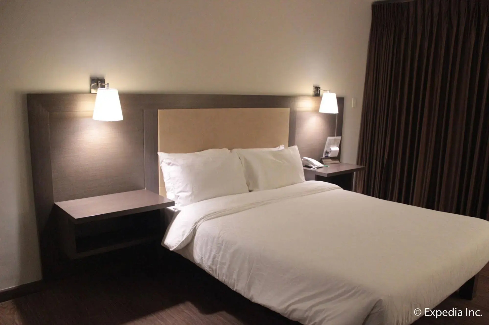 Rivermount Hotel And Resort
