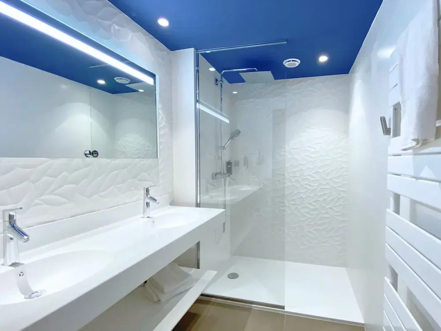 BRIT HOTEL Fougères - Hôtel du Parc 3*