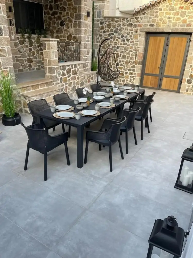 Trocadero Luxury Suites