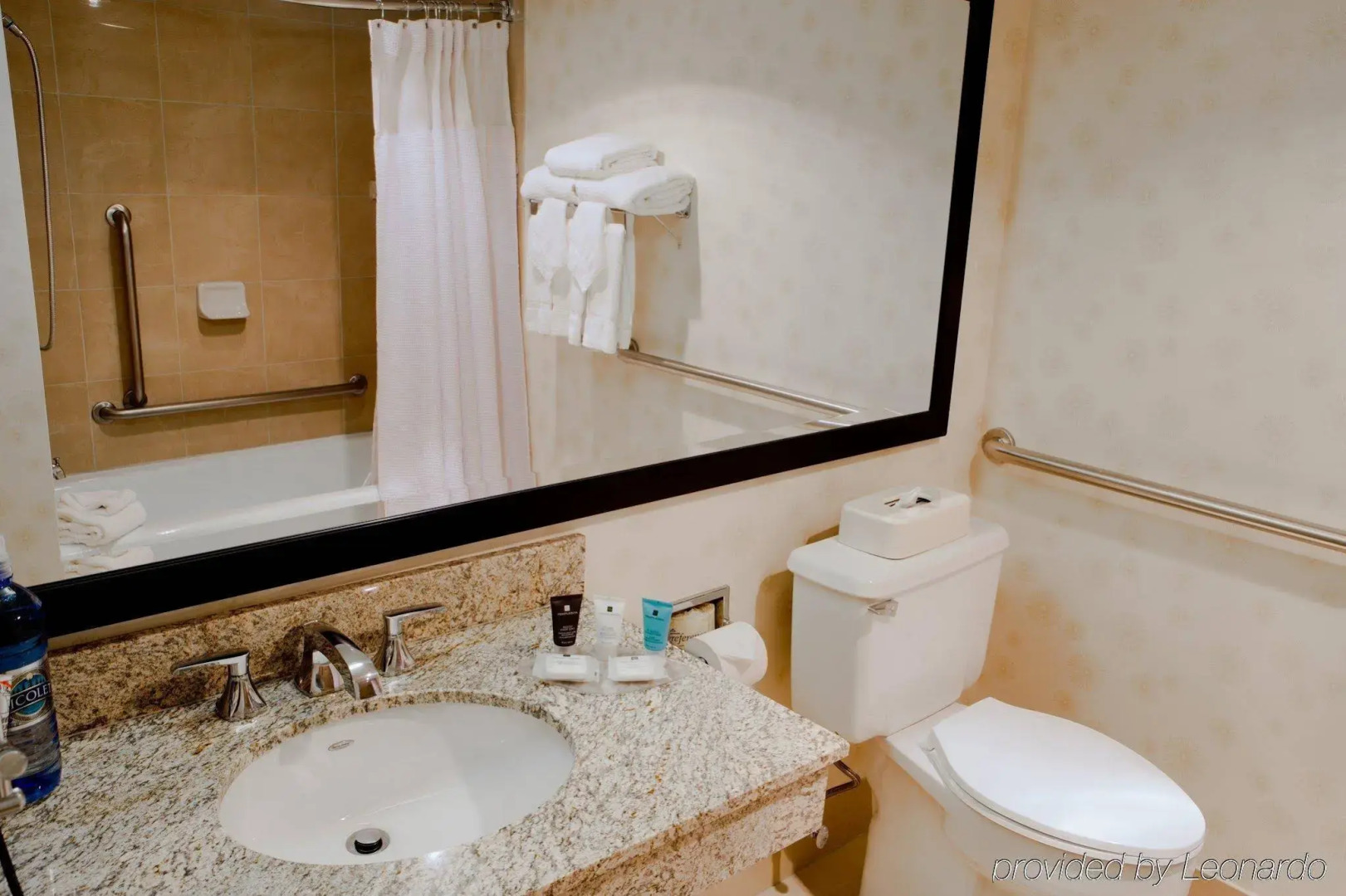 Crowne Plaza Hotel Madison