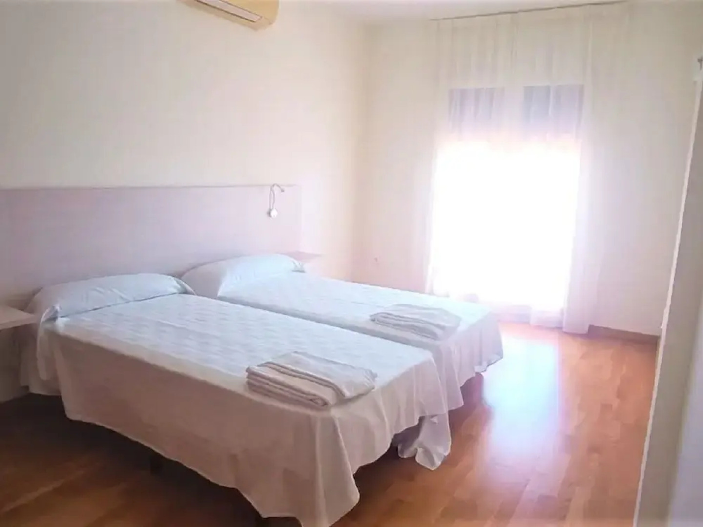 Lovely Apartment in Almeria With Garden