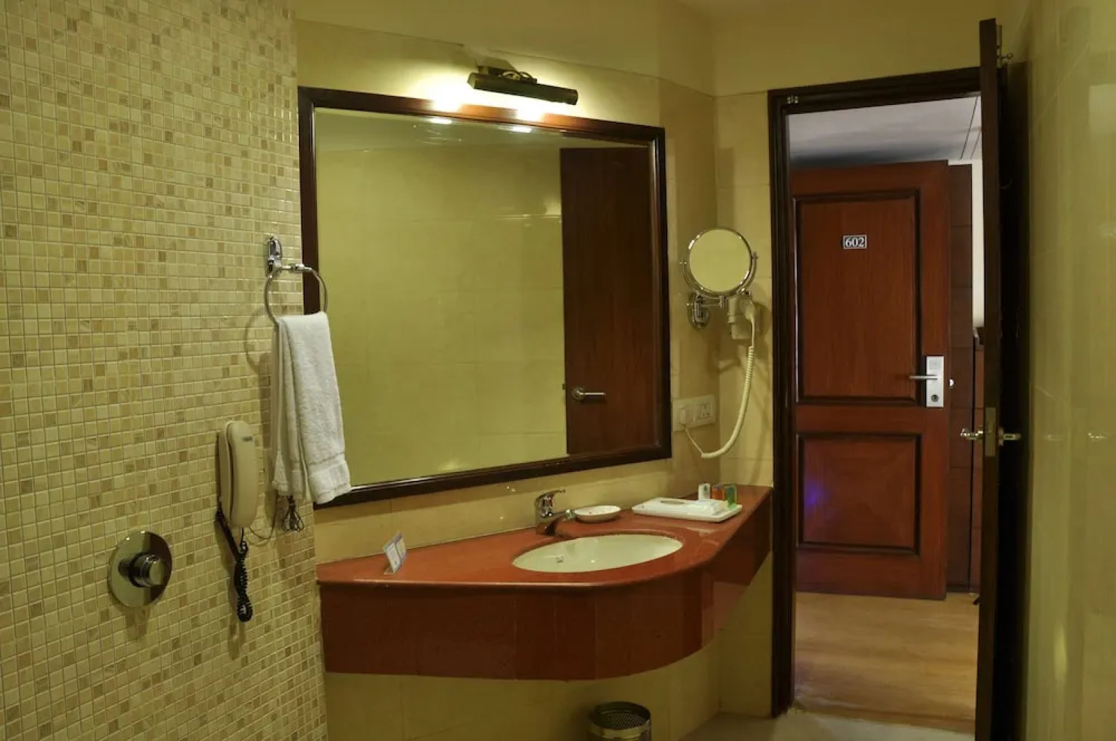 Le Lac Sarovar Portico Ranchi