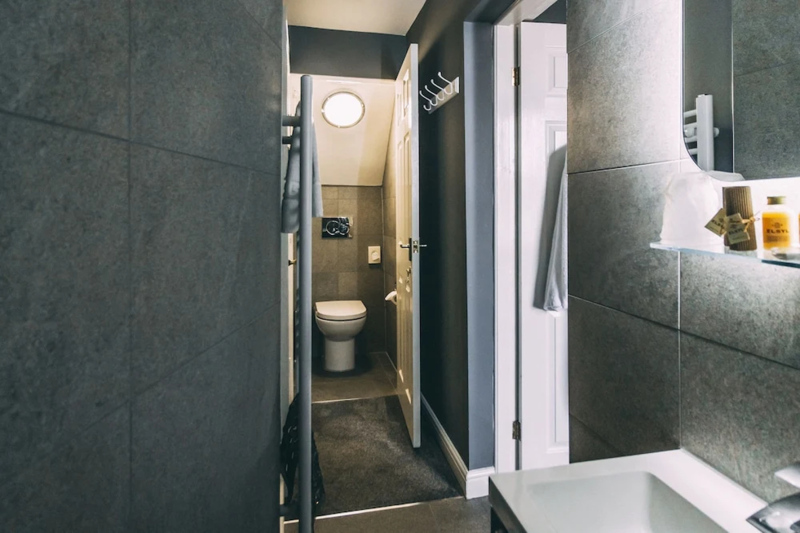Weavers Guest House