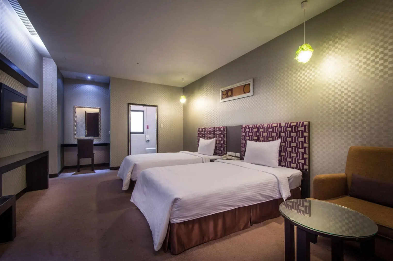 E. Sun Villa Hotel & Resort