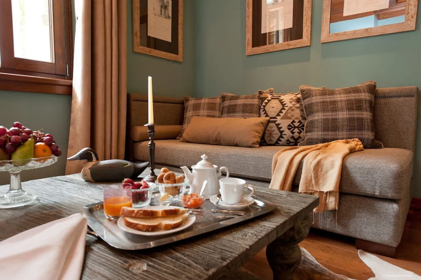 The Chatzigaki Manor