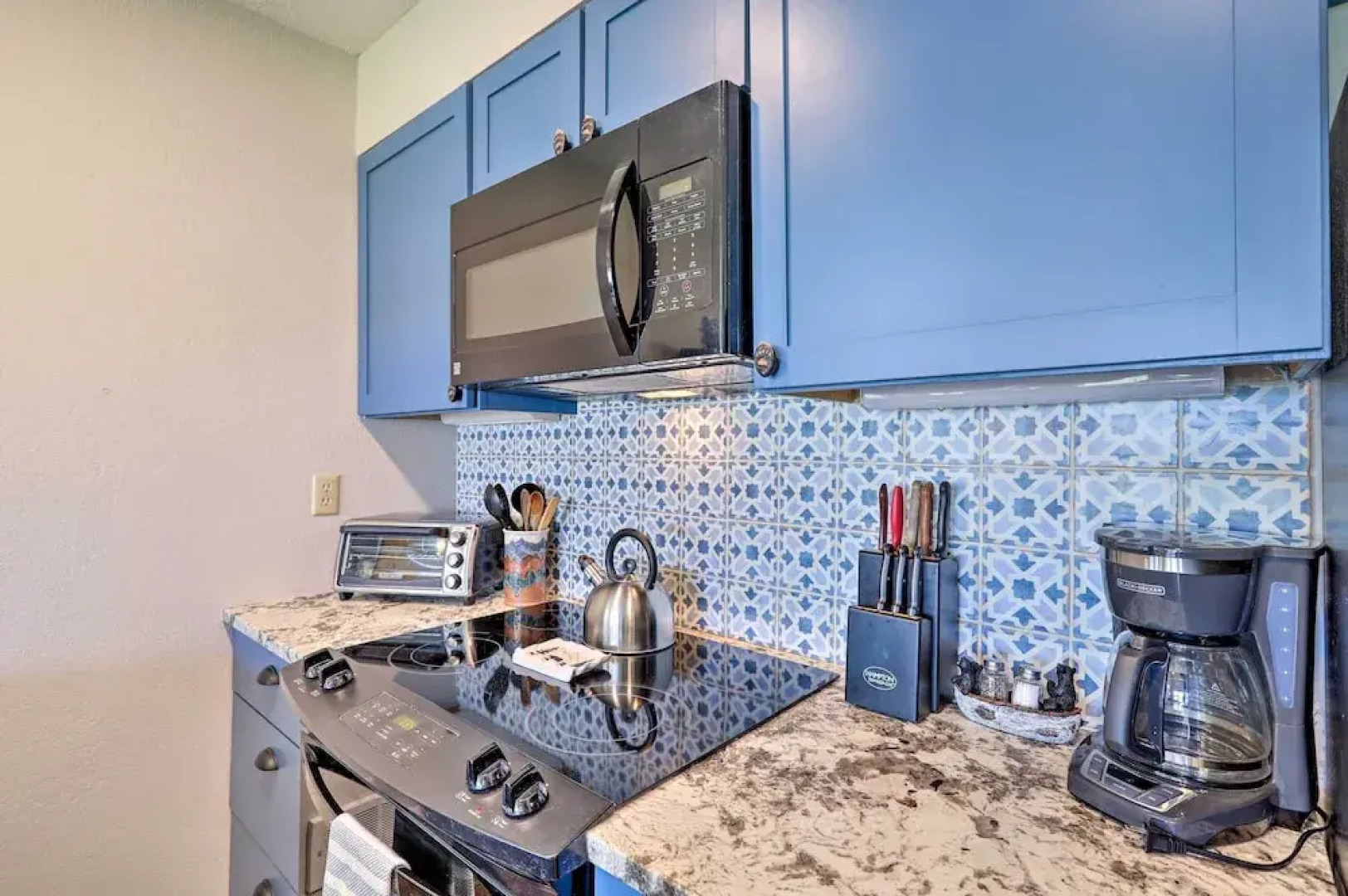 Peaceful Pagosa Springs Escape ~ 2 Mi to Lake