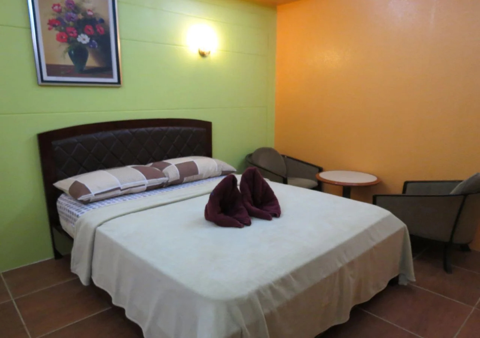 The Blue Sapphire Hotel