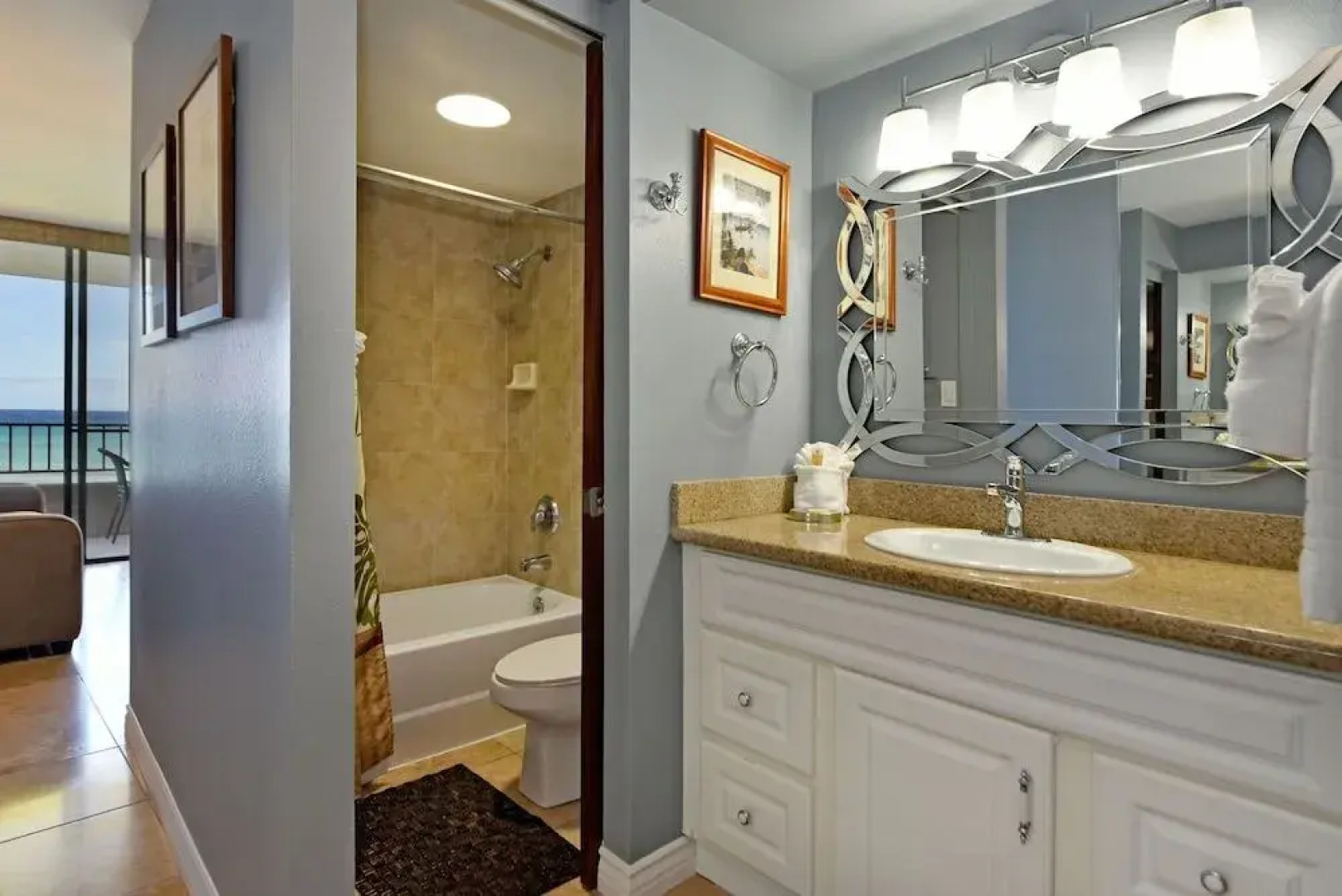 Paki Maui 207 by RedAwning