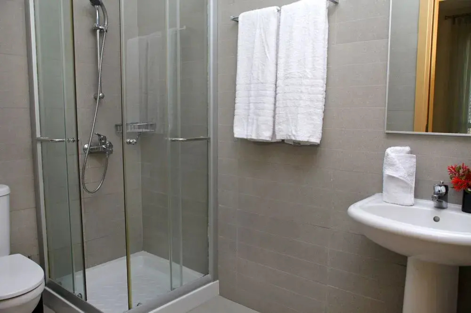 Likehome Amathusa Coastal Heights Holiday Accommodation