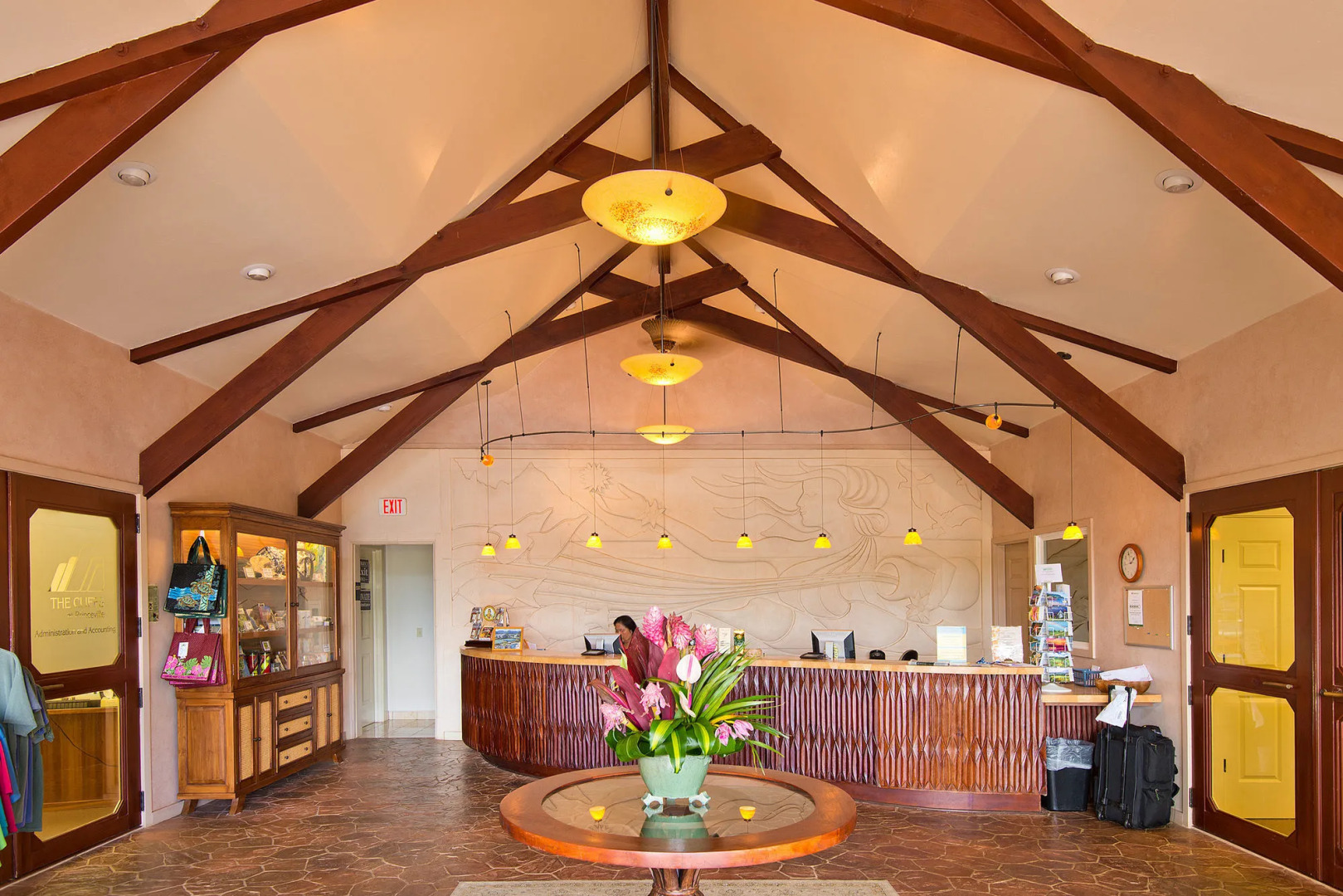 Oceanfront Realty - The Cliffs at Princeville