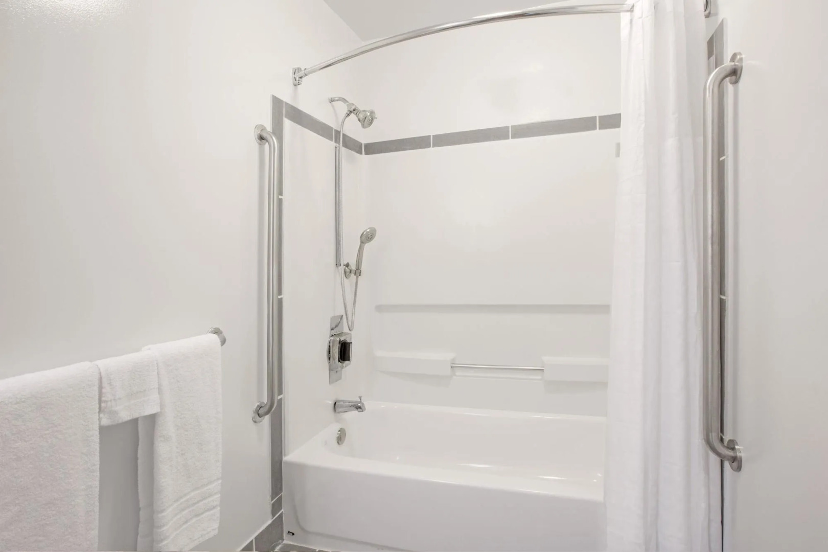 Budgetel Inn & Suites