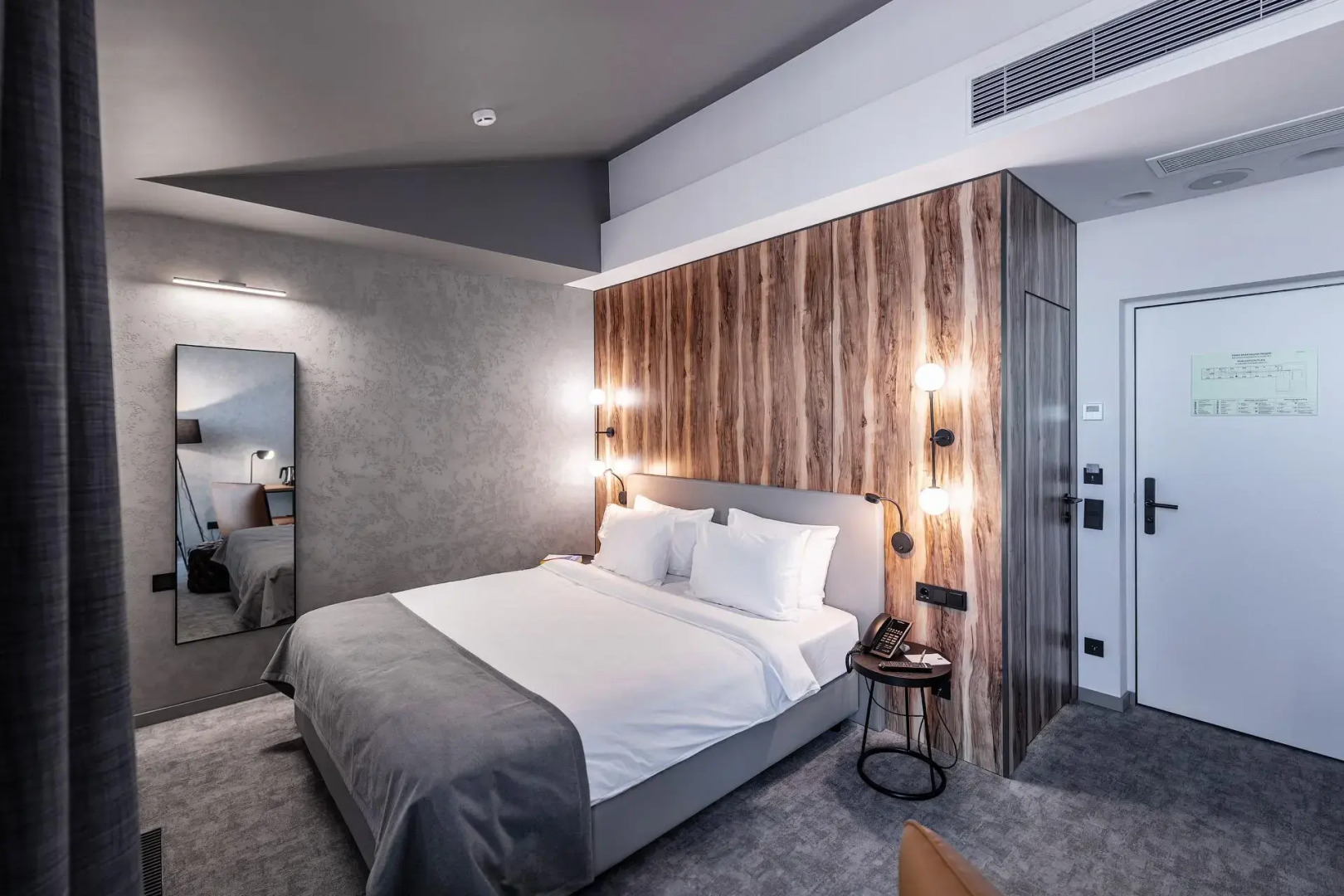 Отель Шухов