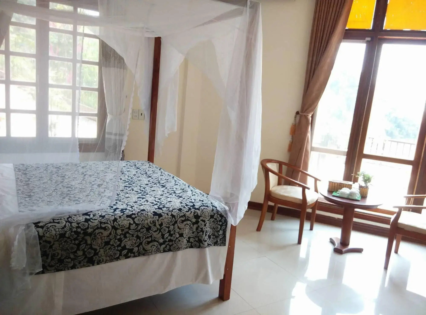 Phong Nha Lake House