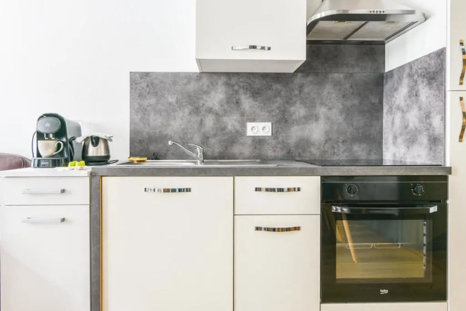 FREE PUBLIC PARKING - WIFI - Le Wild Forest