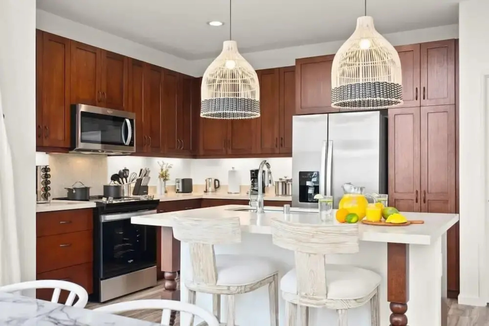 @ Marbella Lane - 3BR w/ Amazing MT & Ocean Vistas