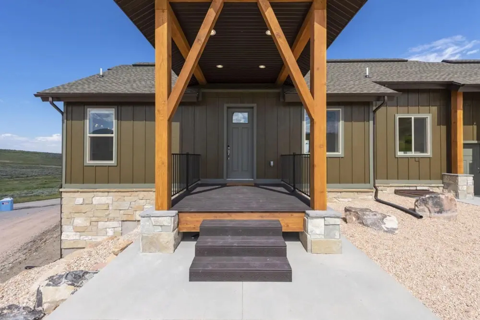 Lotus Lodge With Bear Lake Luxury Rentals